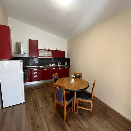 Old Town Apartman